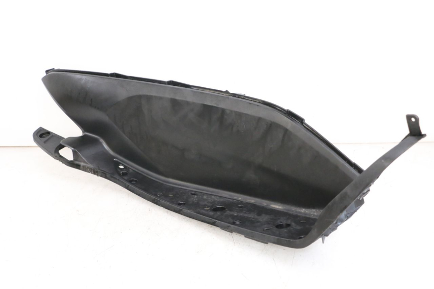 photo de TAPA REPOSAPIES DERECHA HONDA PCX (JF28) 125 (2009 - 2011)