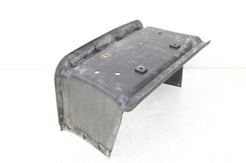 photo de TAPA REPOSAPIES DERECHA HYTRACK S 150 (2003 - 2011)