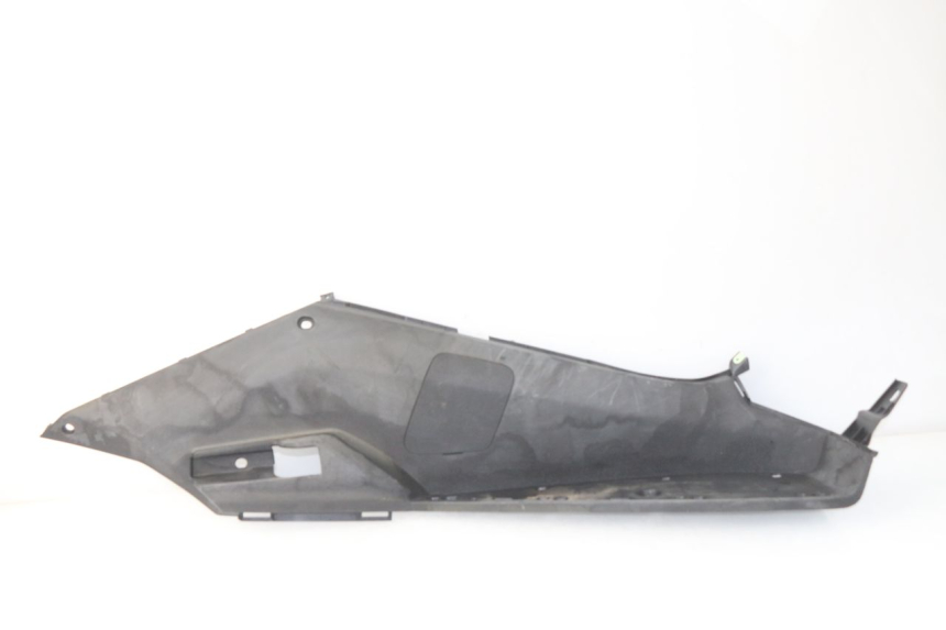photo de TAPA REPOSAPIES DERECHA PEUGEOT SATELIS 300 (2012 - 2015)
