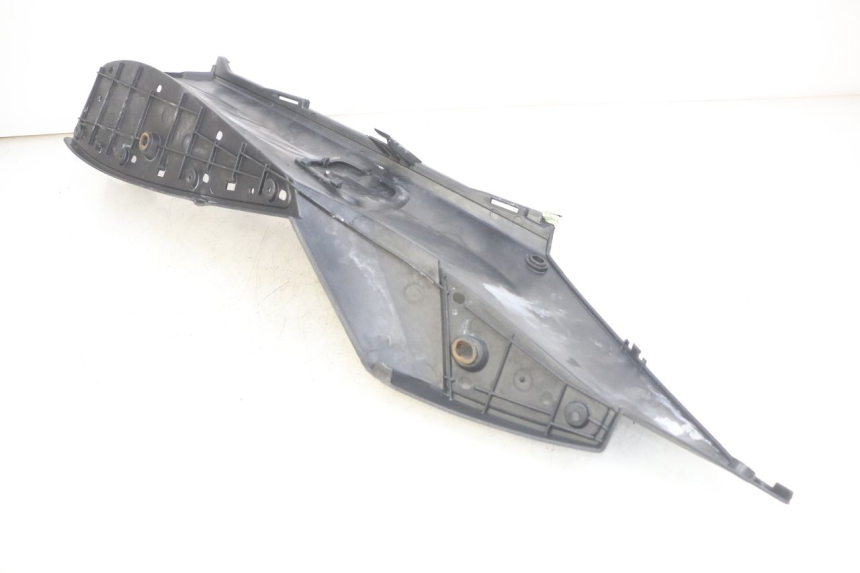 photo de PATA DE APOYO DERECHA PEUGEOT SATELIS 125 (2006 - 2009)