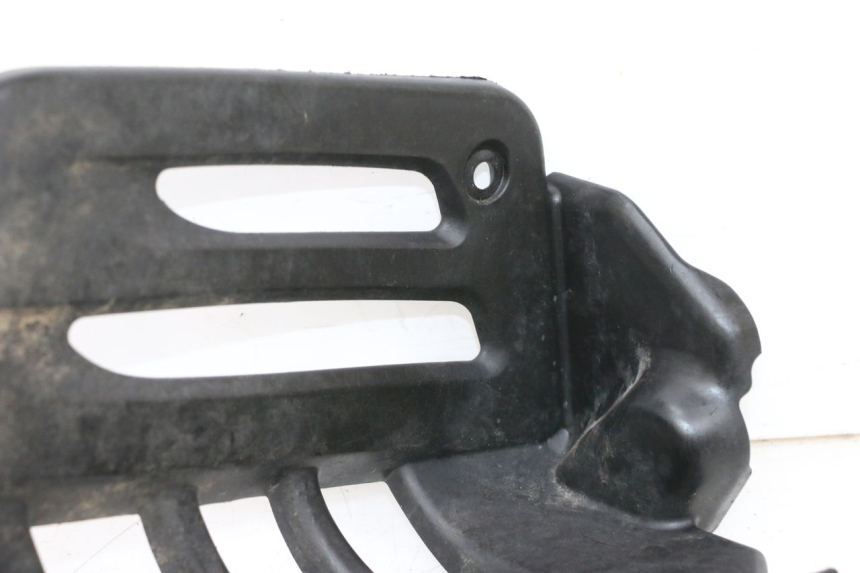 photo de TAPA REPOSAPIES DERECHA YAMAHA YFM R RAPTOR 250 (2008 - 2014) - Foto de producto adicional