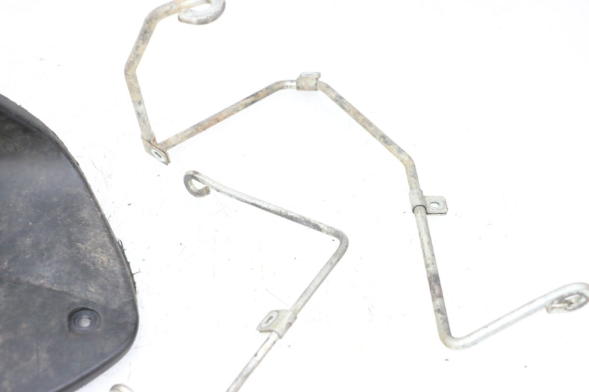 photo de TAPA REPOSAPIES DERECHA YAMAHA YFM R RAPTOR 250 (2008 - 2014) - Recambio usado revisado