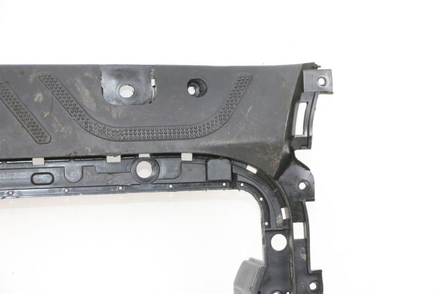 photo de TAPA REPOSAPIES SEGWAY NINEBOT E125S 1 (2022 - 2026) - Ángulo de visión alternativo