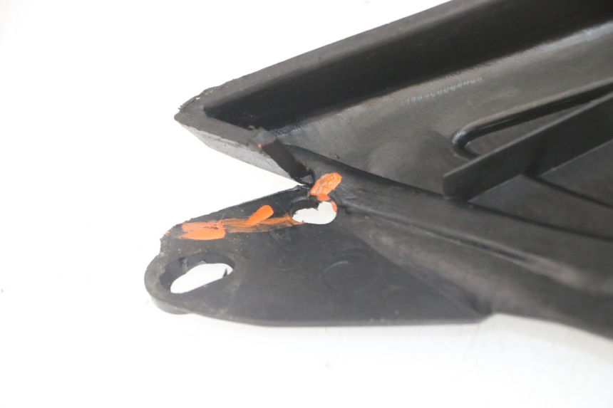 photo de ESTRIBO PEUGEOT ELYSEO 125 (1999 - 2004)