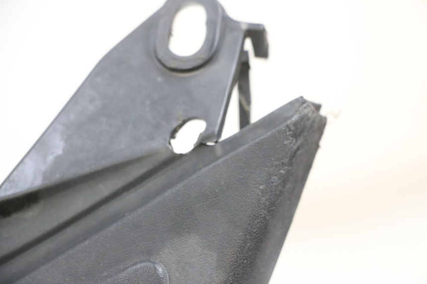 photo de ESTRIBO PEUGEOT ELYSEO 125 (1999 - 2004) - Detalle de la pieza