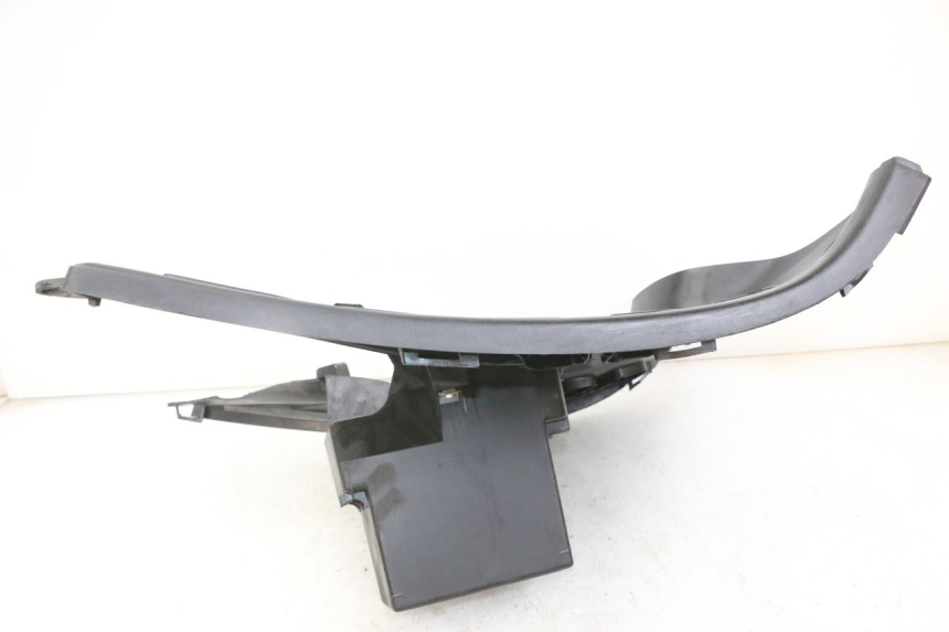 photo de TAPA REPOSAPIES PEUGEOT ELYSTAR 125 (2002 - 2007)