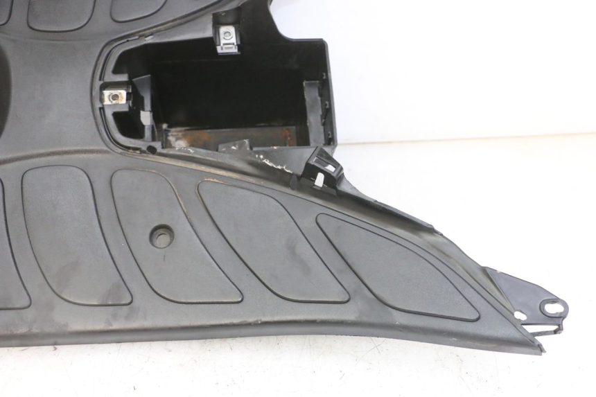 photo de TAPA REPOSAPIES PEUGEOT ELYSTAR 125 (2002 - 2007)