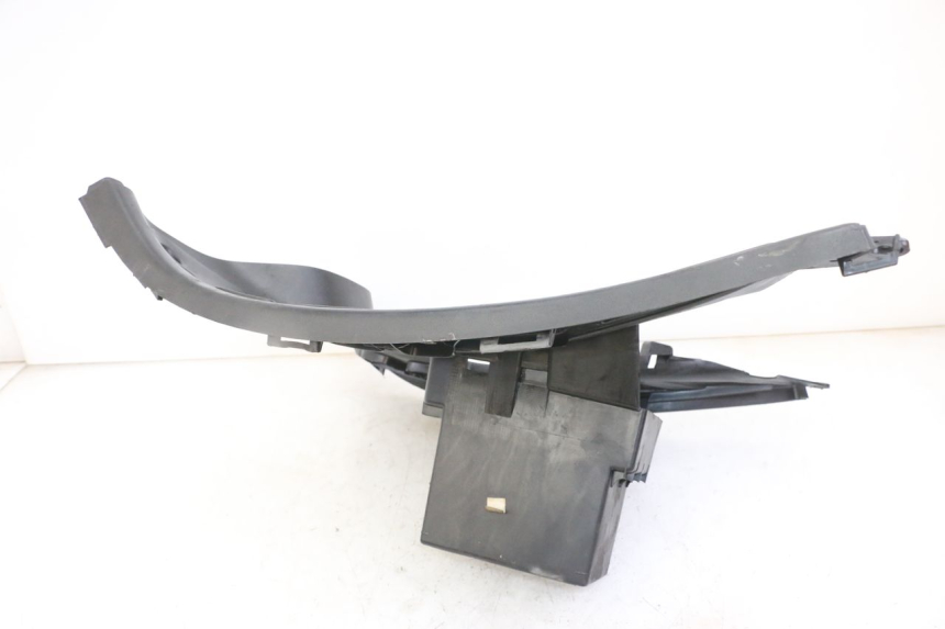 photo de TAPA REPOSAPIES PEUGEOT ELYSTAR 125 (2002 - 2007)