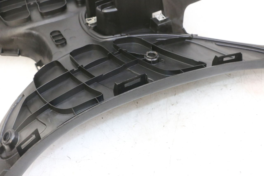 photo de TAPA REPOSAPIES PEUGEOT ELYSTAR 125 (2002 - 2007)