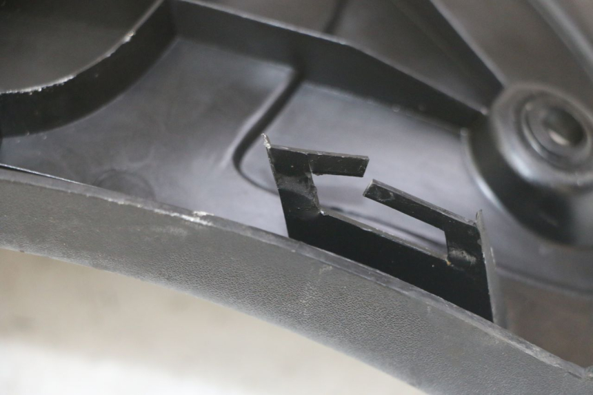 photo de TAPA REPOSAPIES PEUGEOT ELYSTAR 125 (2002 - 2007)
