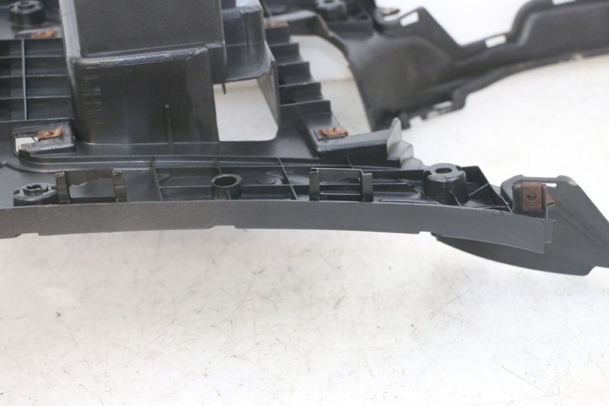 photo de TAPA REPOSAPIES SYM FIDDLE 2 S 125 (2012 - 2014)