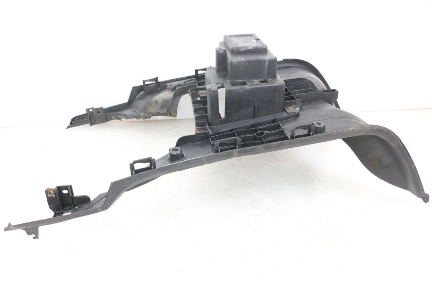 photo de TAPA REPOSAPIES SYM FIDDLE 3 III 50 (2014 - 2020)