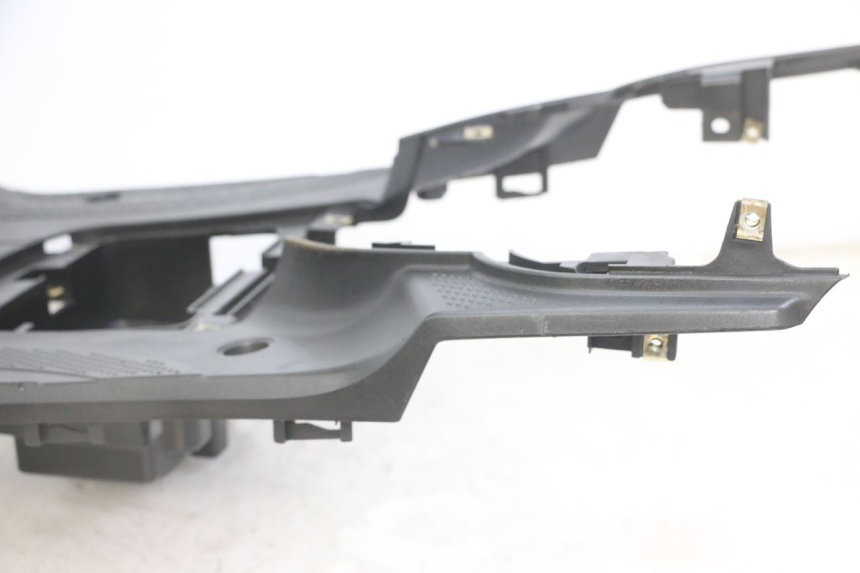 photo de TAPA REPOSAPIES SYM FIDDLE 3 III 50 (2014 - 2020)