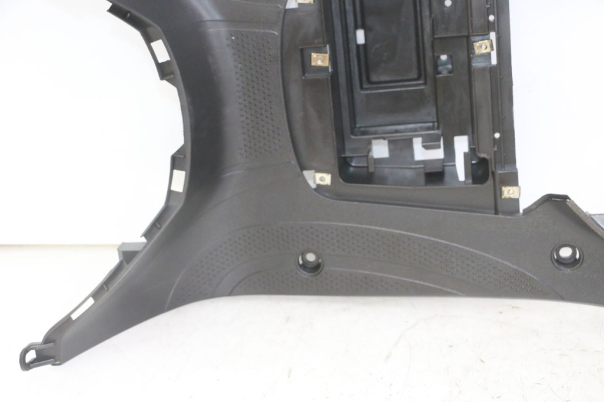 photo de TAPA REPOSAPIES SYM FIDDLE 3 III 50 (2014 - 2020)