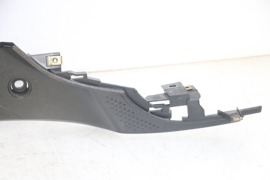 photo de TAPA REPOSAPIES SYM FIDDLE 3 III 50 (2014 - 2020)
