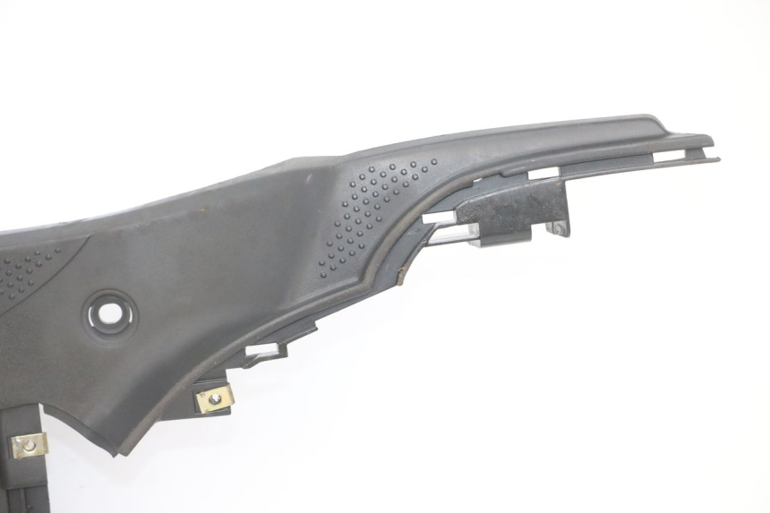 photo de TAPA REPOSAPIES SYM FIDDLE 3 III 50 (2014 - 2020)