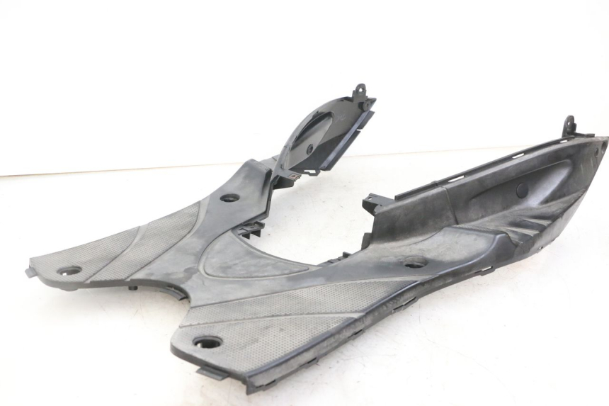 photo de TAPA REPOSAPIES MBK FLAME X 125 (2007 - 2016)