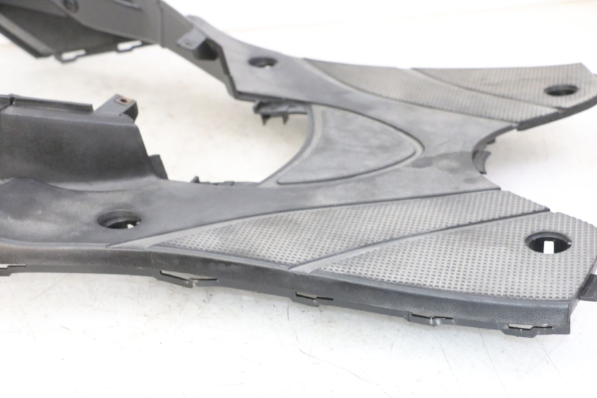 photo de TAPA REPOSAPIES MBK FLAME X 125 (2007 - 2016)