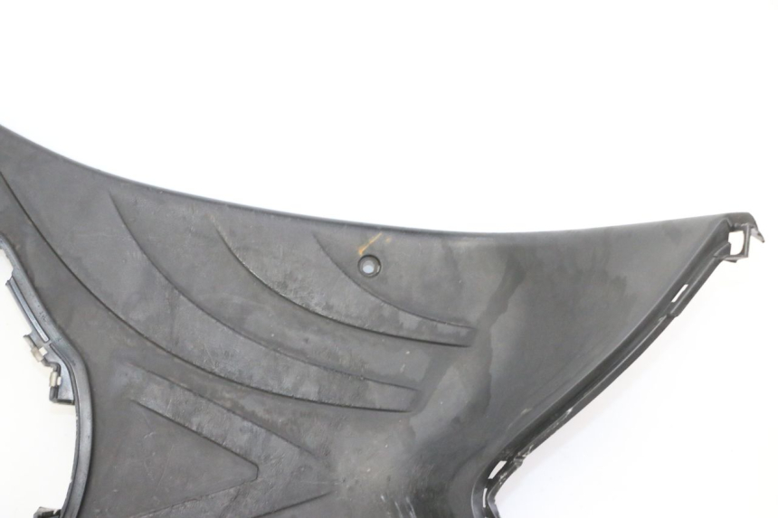 photo de TAPA REPOSAPIES PIAGGIO FLY 2T 50 (2004 - 2017)