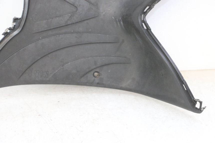 photo de TAPA REPOSAPIES PIAGGIO FLY 2T 50 (2004 - 2017)