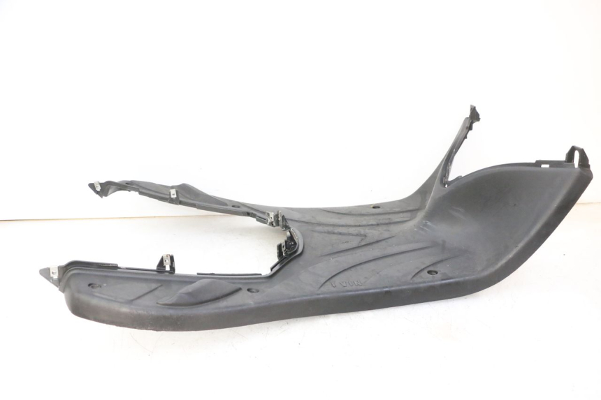 photo de TAPA REPOSAPIES PIAGGIO FLY 2T 50 (2004 - 2017)