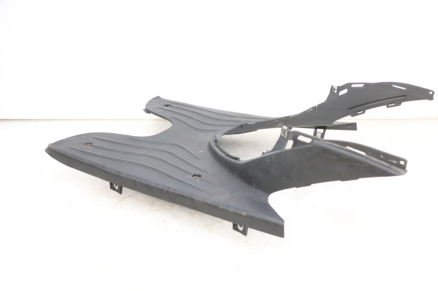 photo de ESTRIBO PIAGGIO FLY 4T 50 (2013 - 2017) - Detalles de los puntos de fijación