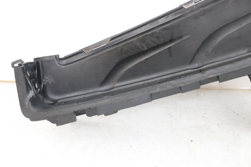 photo de PATA DE APOYO IZQUIERDA HONDA FES S-WING SWING ABS 125 (2007 - 2015)