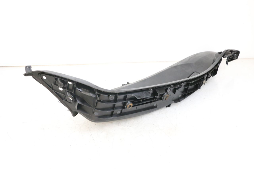 photo de TAPA REPOSAPIES IZQUIERDA HONDA PCX (JF28) 125 (2009 - 2011)