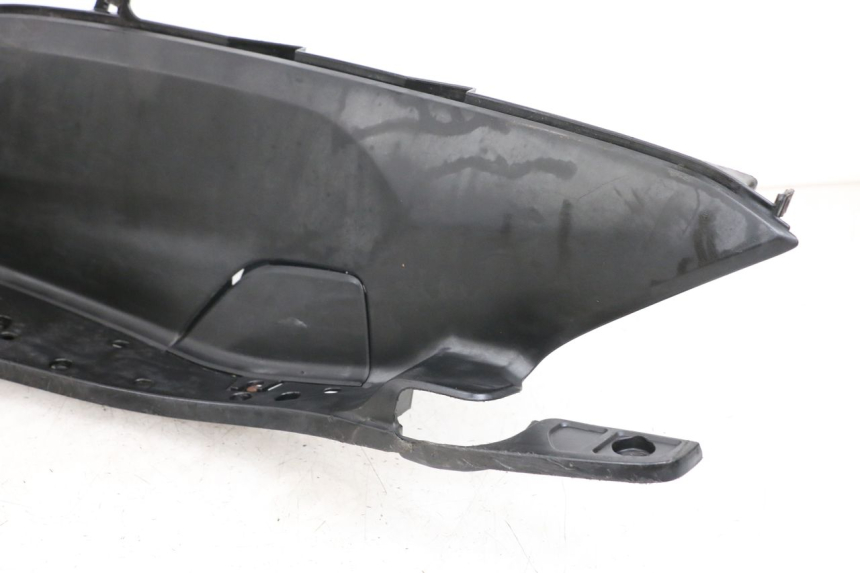 photo de TAPA REPOSAPIES IZQUIERDA HONDA PCX (JF28) 125 (2009 - 2011)