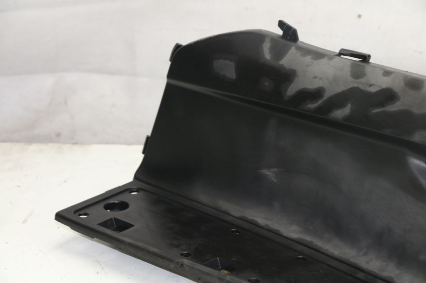 photo de TAPA REPOSAPIES IZQUIERDA KYMCO DINK STREET ABS 125 (2011 - 2018)