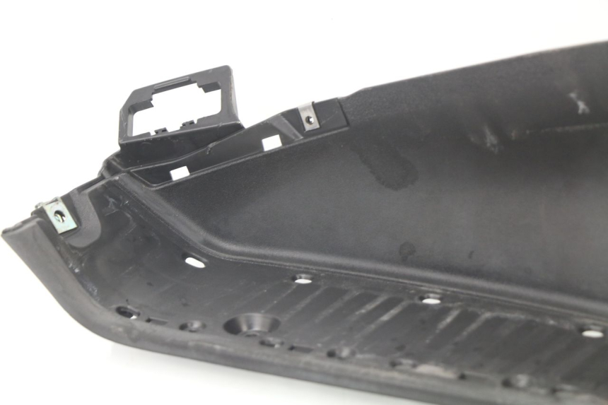 photo de PATA DE APOYO IZQUIERDA PIAGGIO MP3 LT 300 (2010 - 2016)