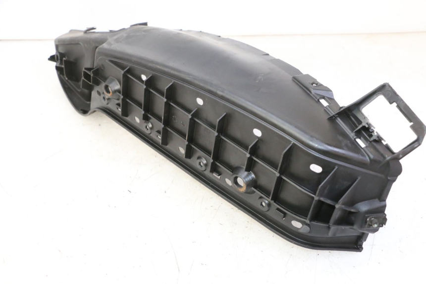 photo de TAPA REPOSAPIES IZQUIERDA PIAGGIO MP3 RL 250 (2007 - 2010)