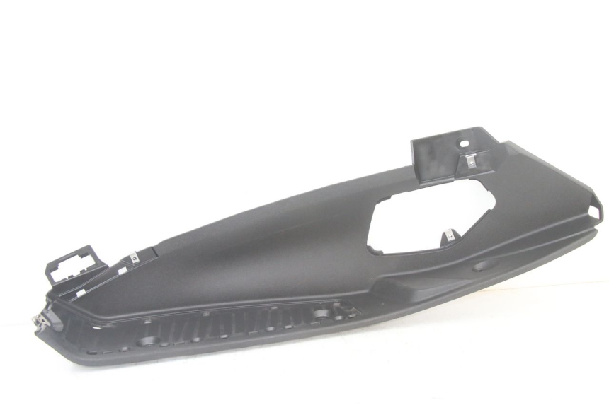 photo de PATA DE PIE IZQUIERDA PIAGGIO MP3 500 (2014 - 2016)