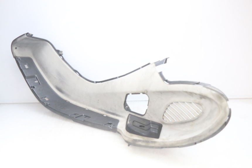 photo de PATA DE PIE IZQUIERDA PIAGGIO X9 EVOLUTION 250 (2003 - 2007)