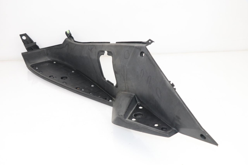 photo de PATA DE APOYO IZQUIERDA PEUGEOT SATELIS COMPRESSOR K15 125 (2006 - 2009)