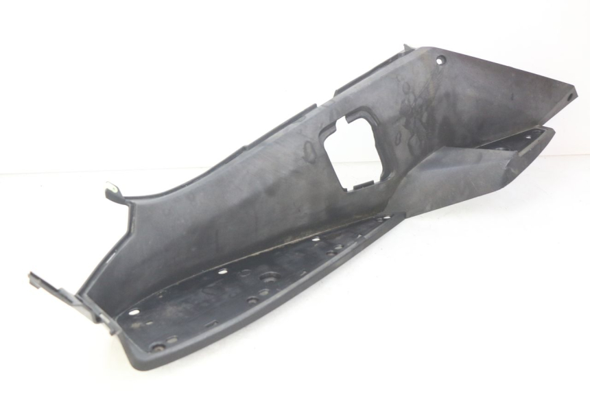 photo de PATA DE APOYO IZQUIERDA PEUGEOT SATELIS COMPRESSOR K15 125 (2006 - 2009)