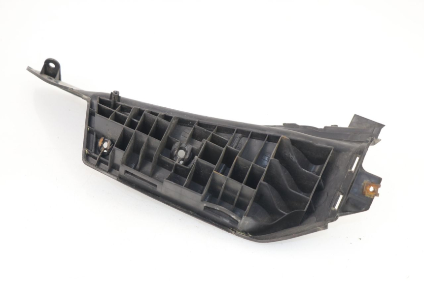 photo de PATA DE PIE IZQUIERDA SUZUKI BURGMAN 125 (2007 - 2014)