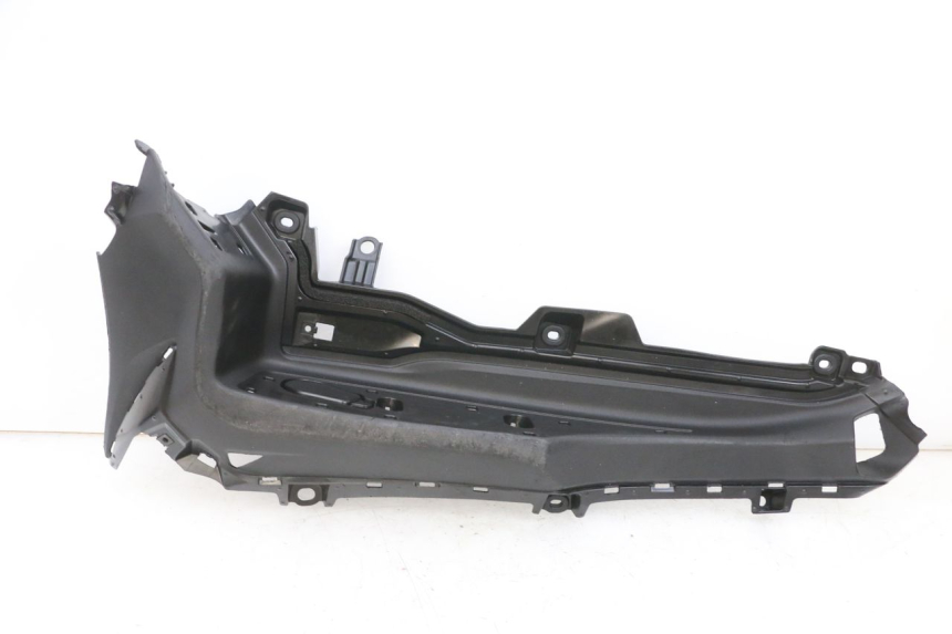 photo de TAPA REPOSAPIES IZQUIERDA YAMAHA TRICITY 300 (2020 - 2024) - Vista principal