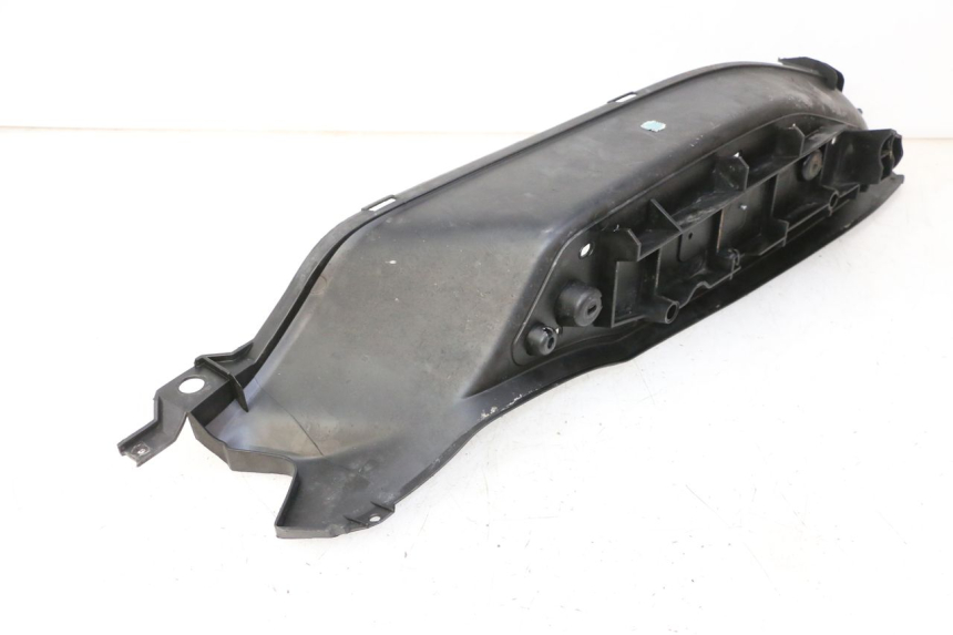 photo de TAPA REPOSAPIES IZQUIERDA YAMAHA X-CITY XCITY 125 (2007 - 2008)