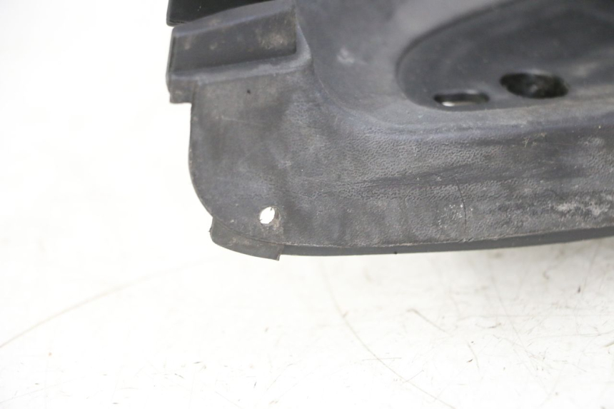 photo de TAPA REPOSAPIES IZQUIERDA YAMAHA X-CITY XCITY 125 (2007 - 2008)