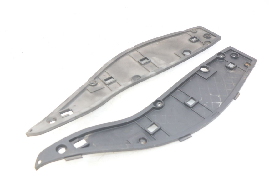 photo de ESTRIBO GILERA NEXUS 125 (2007 - 2009)