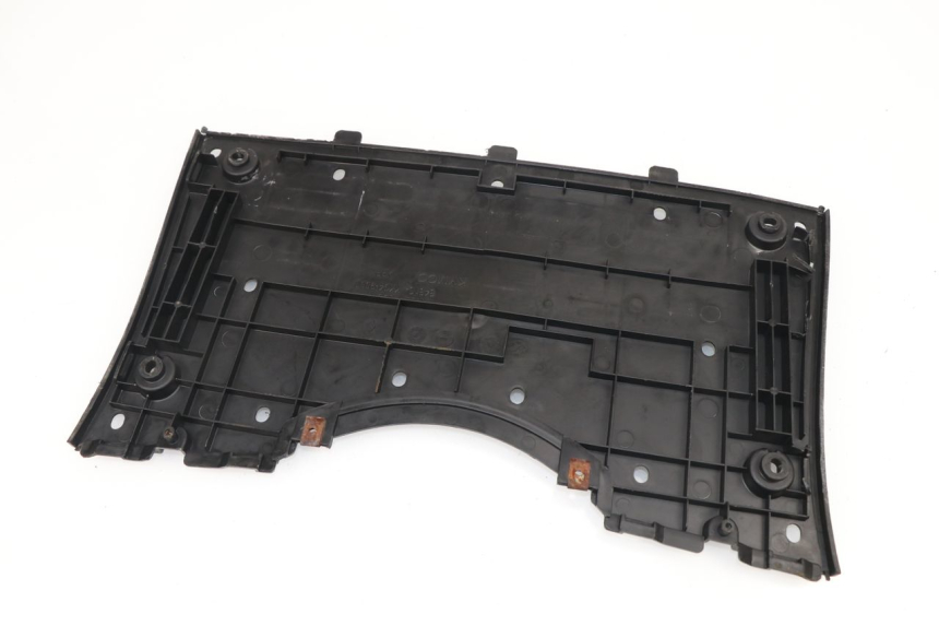 photo de TAPA REPOSAPIES KYMCO GRAND DINK 125 (2002 - 2007)