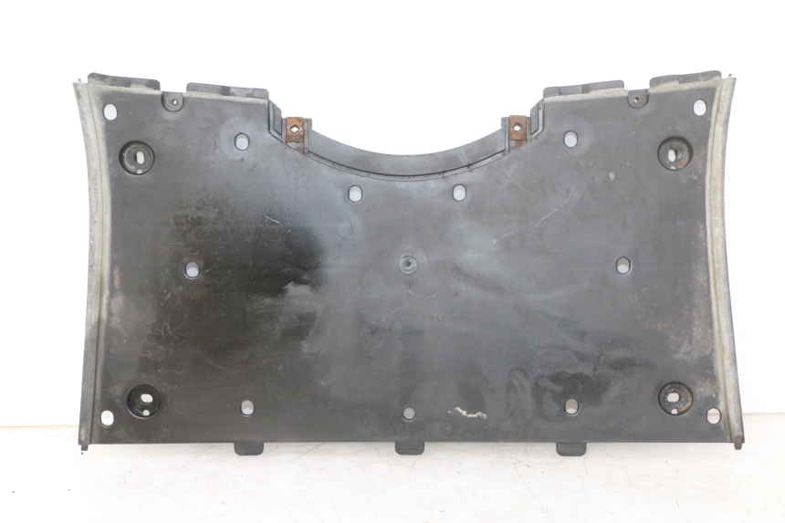 photo de TAPA REPOSAPIES KYMCO GRAND DINK 125 (2008 - 2014)