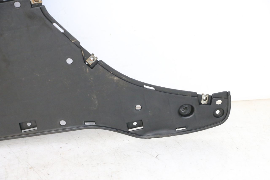 photo de TAPA REPOSAPIES DAELIM HISTORY 125 (2001 - 2002)