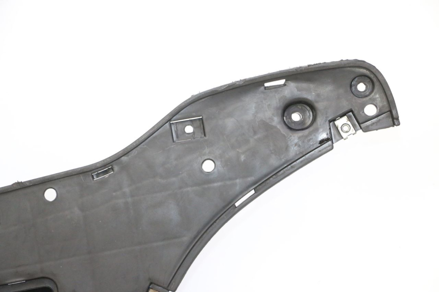 photo de TAPA REPOSAPIES DAELIM HISTORY 125 (2001 - 2002)