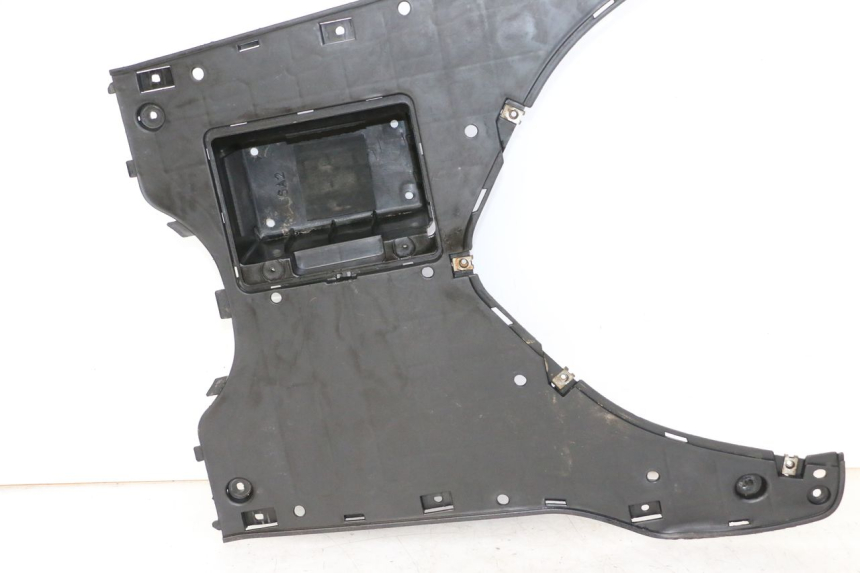 photo de TAPA REPOSAPIES DAELIM HISTORY 125 (2001 - 2002)