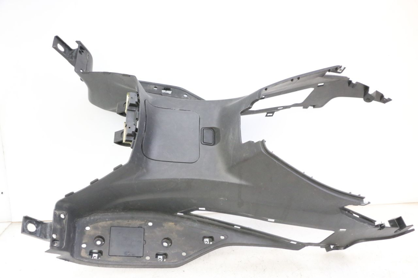 photo de TAPA REPOSAPIES SYM JOYMAX 125 (2010 - 2017)