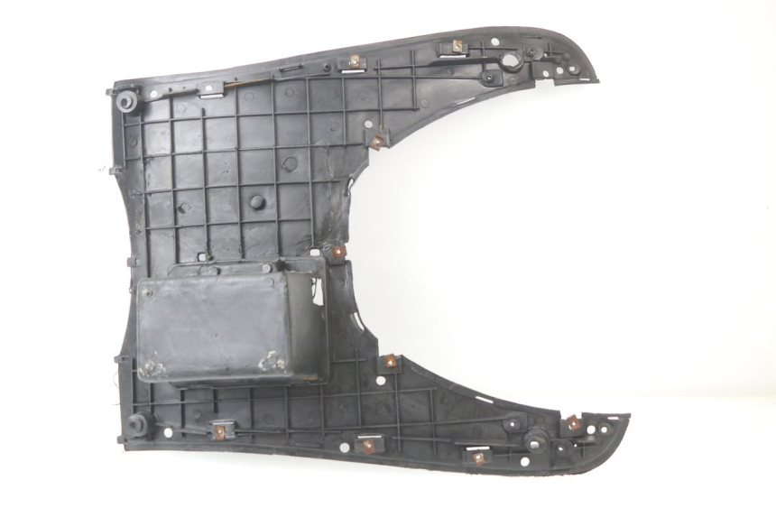 photo de TAPA REPOSAPIES KINROAD XT T-8 125 (2006 - 2006)
