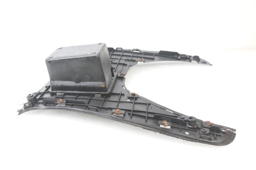photo de TAPA REPOSAPIES KINROAD XT T-8 125 (2006 - 2006)