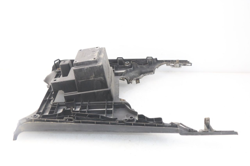 photo de TAPA REPOSAPIES KYMCO LIKE 4T 50 (2009 - 2018)